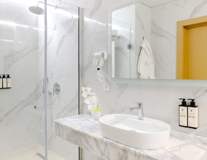 ЛЮКС ПРЕЗИДЕНТСКИЙ с ванной в номере - Отель «Зенит Резорт отель и СПА Ультра Все Включено» Анапа