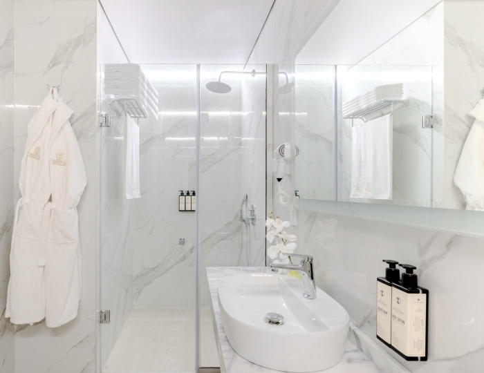 ЛЮКС ПРЕЗИДЕНТСКИЙ с ванной в номере - Отель «Зенит Резорт отель и СПА Ультра Все Включено» Анапа